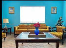 featured image of 843 Nw 3rd St #1