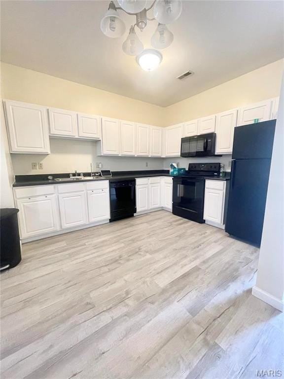 4057 Gentry Ln - Photo 3 of 15