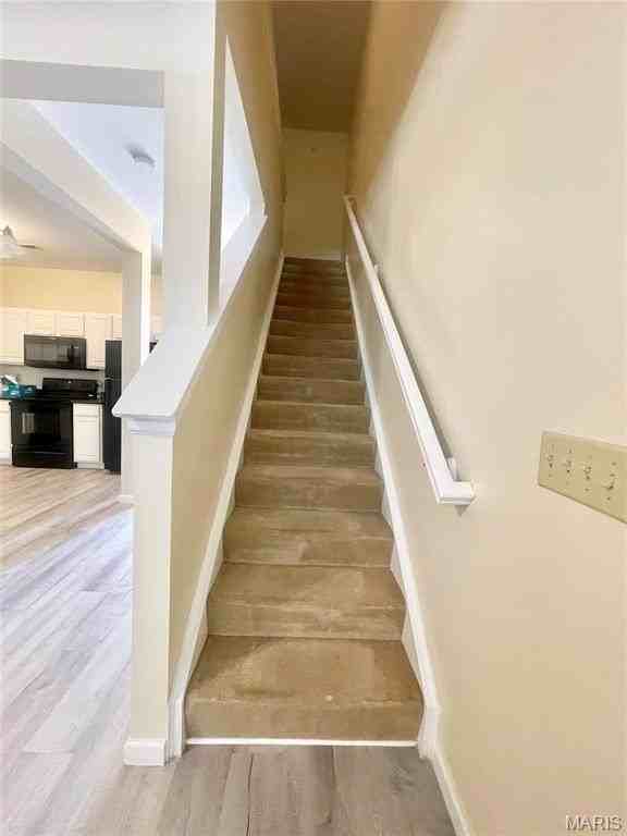 4057 Gentry Ln - Photo 6 of 15