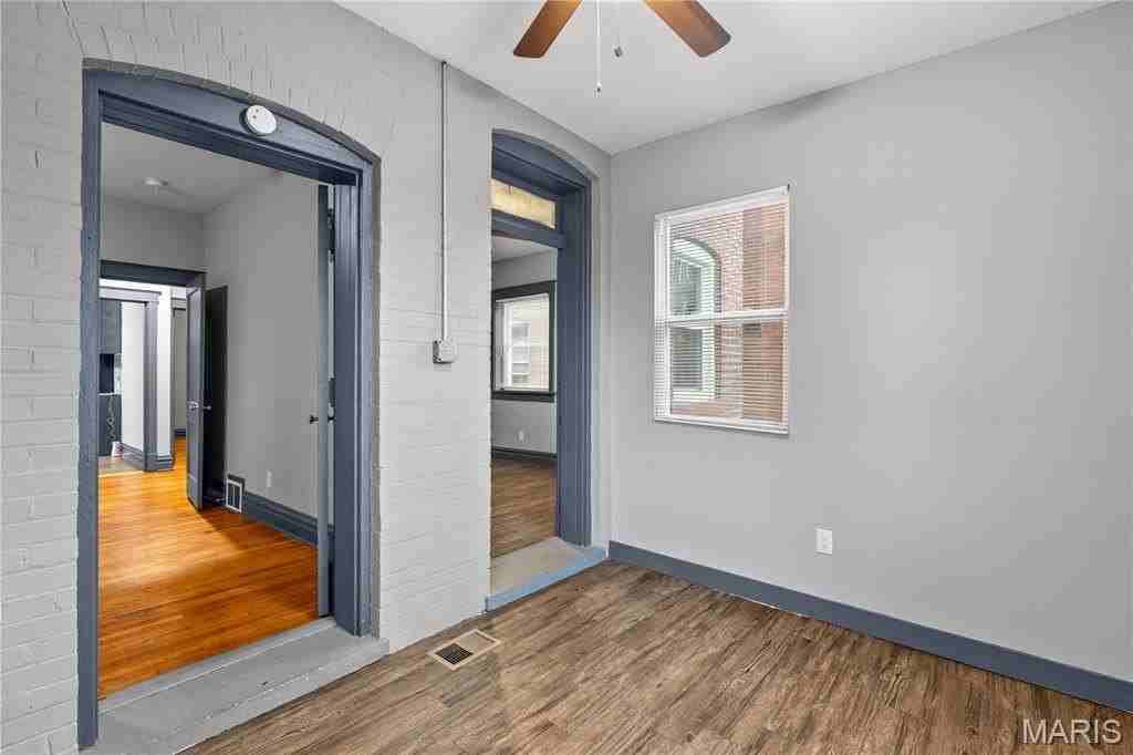 4040 Shreve Ave #B - Photo 6 of 12