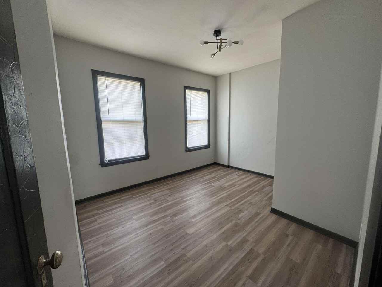 2431 S 34th St #2431 - Photo 5 of 11