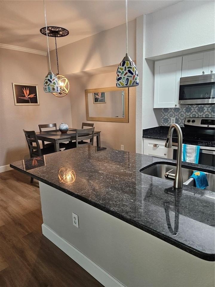 4130 Central Sarasota Pkwy #1811 - Photo 3 of 25