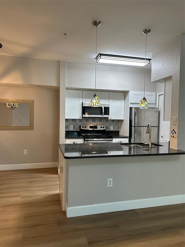 4130 Central Sarasota Pkwy #1811 - Photo 5 of 25