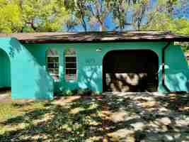 featured image of 2073 Carnac St