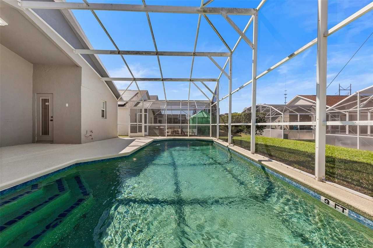 123 Fox Loop - Photo 2 of 22