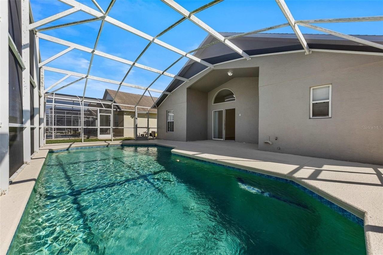 123 Fox Loop - Photo 3 of 22