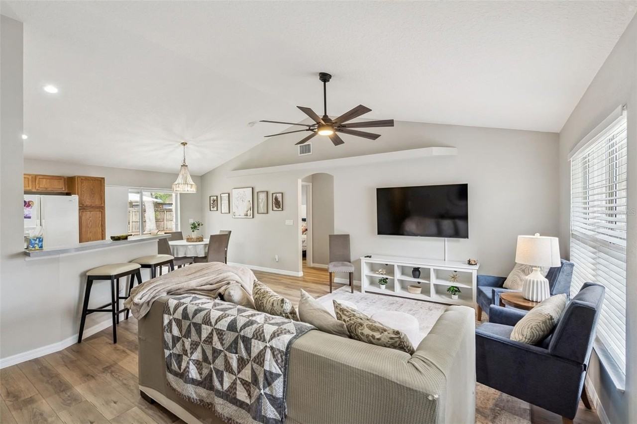 165 Quail Oaks Cir - Photo 6 of 24