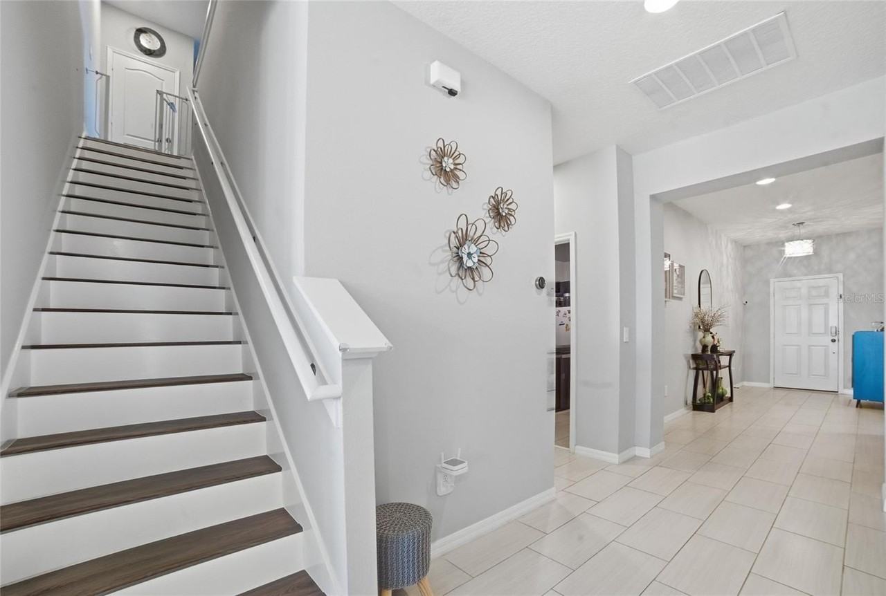 1461 Clear Brook Pl - Photo 7 of 30