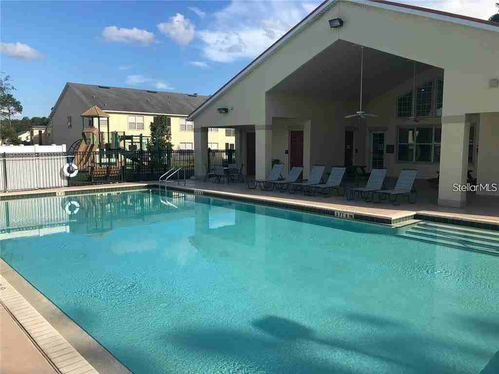 2866 Club Cortile Cir #B - Photo 5 of 22