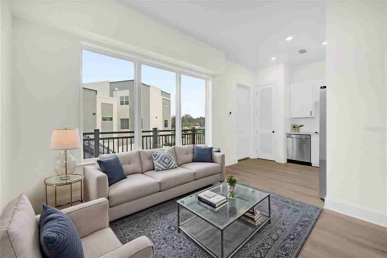 878 Tetbury Loop - Photo 6 of 14