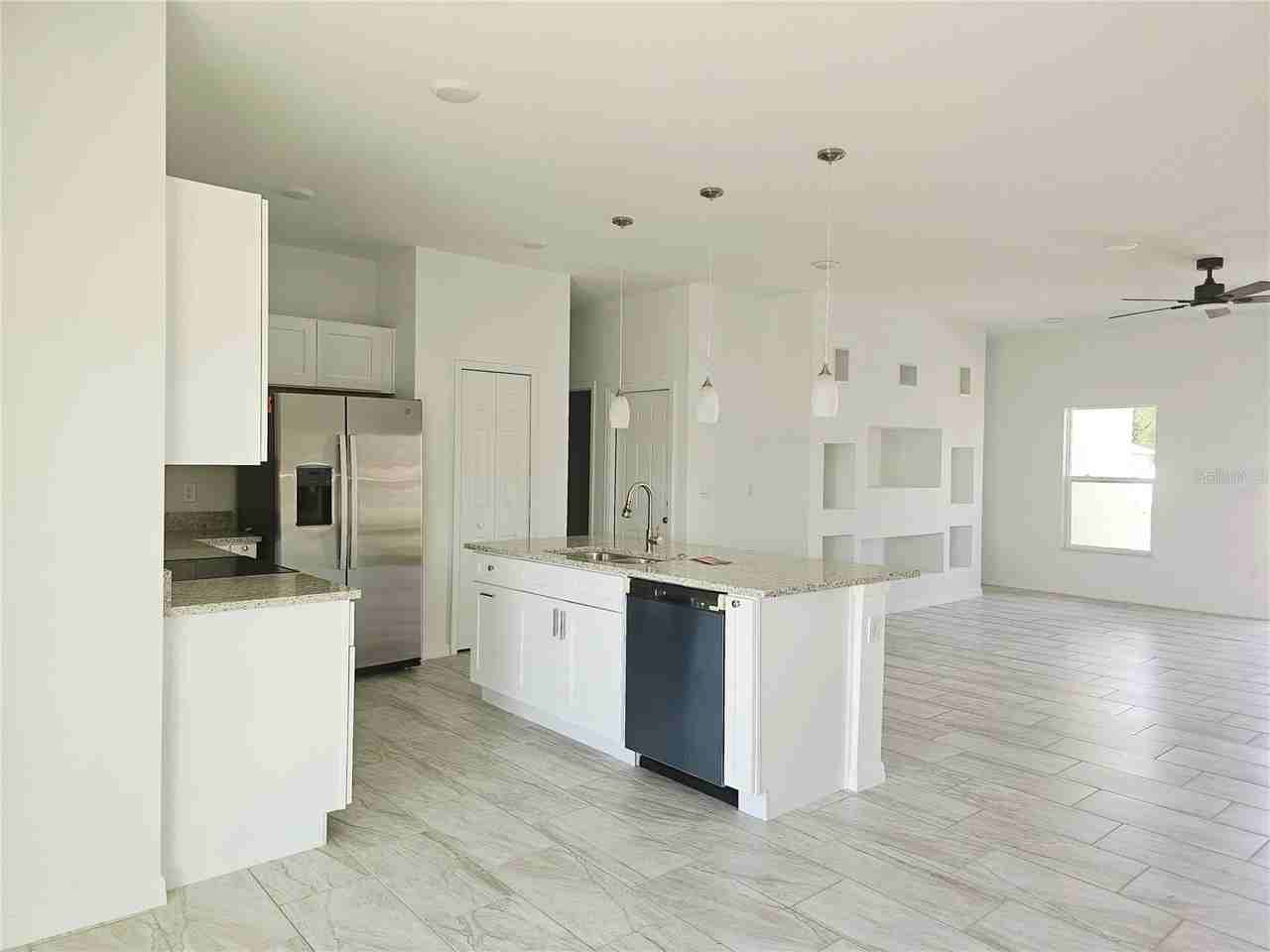 39 Catalina Ct - Photo 5 of 16