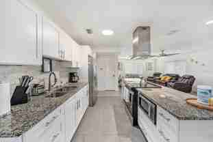 8017 Dell Dr - Photo 1 of 1