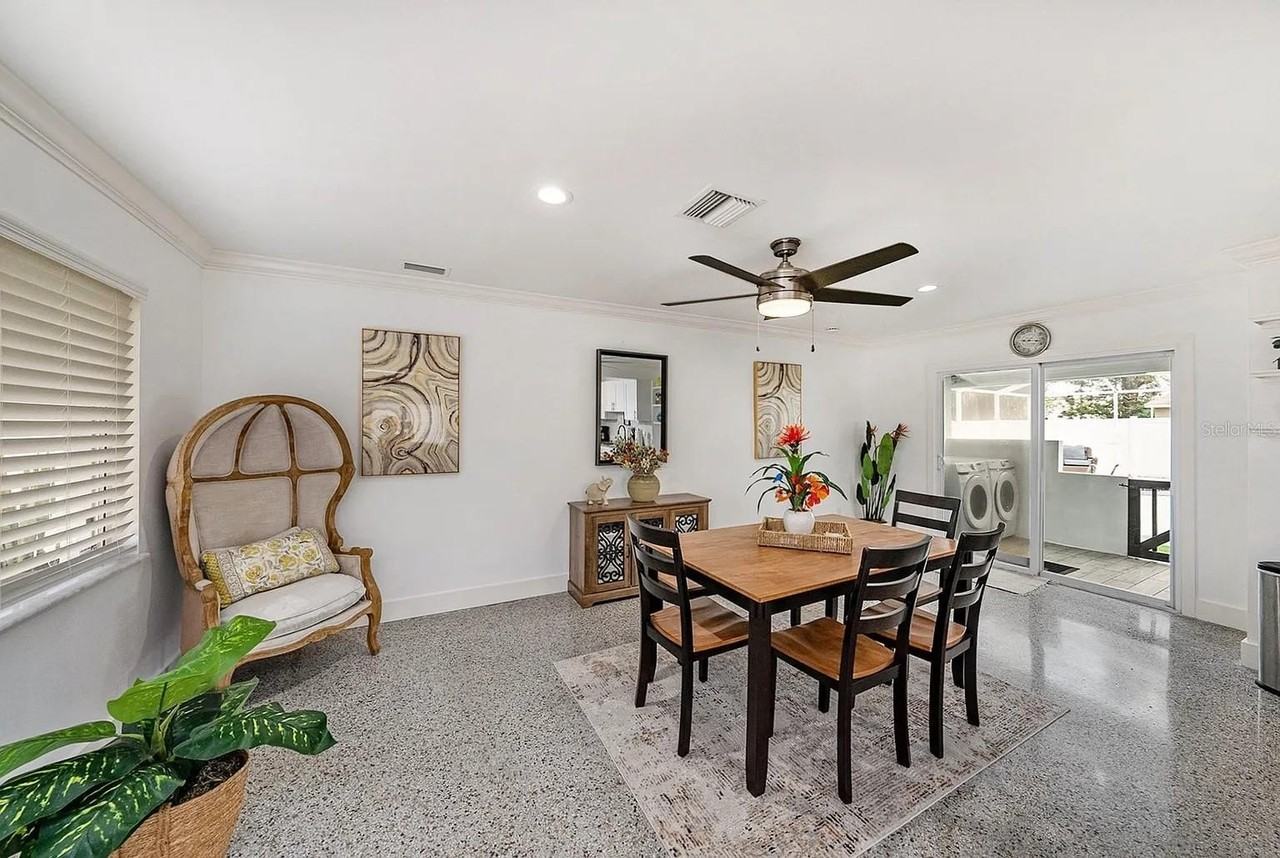 8017 Dell Dr - Photo 2 of 26