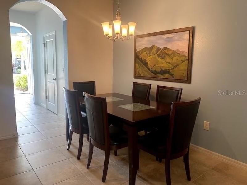 8618 Palmer Park Cir - Photo 3 of 14