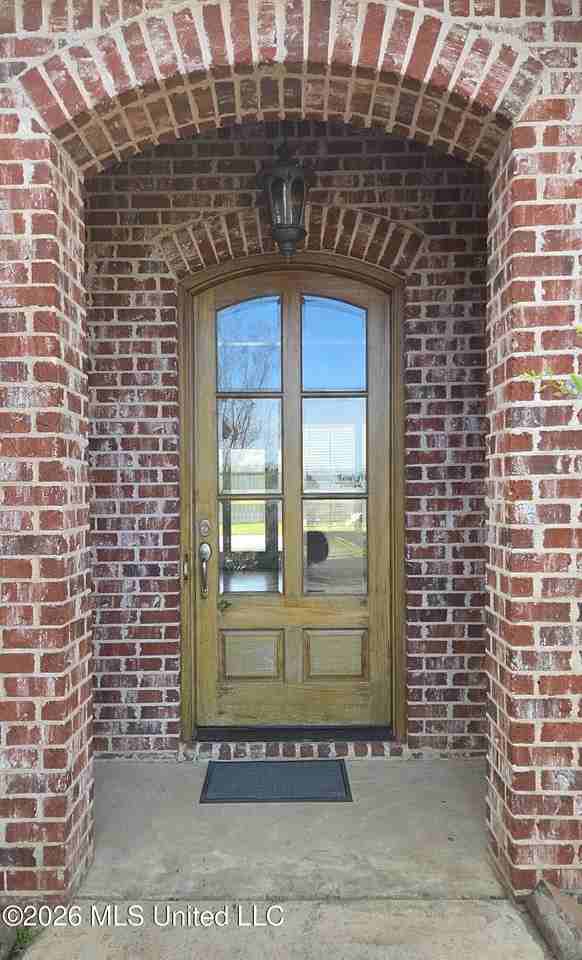 385 Austin Cir - Photo 6 of 42