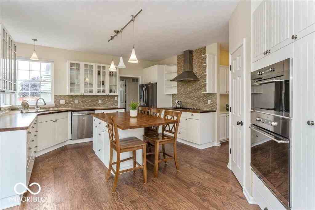 10436 Prairie Fox Dr - Photo 2 of 16