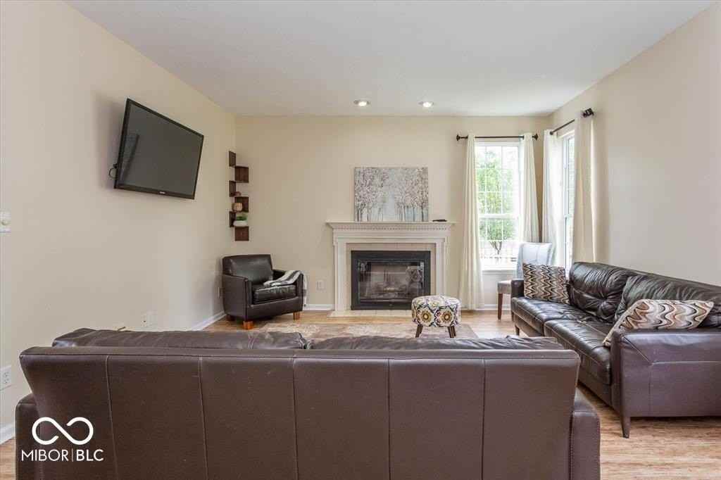 10436 Prairie Fox Dr - Photo 5 of 16