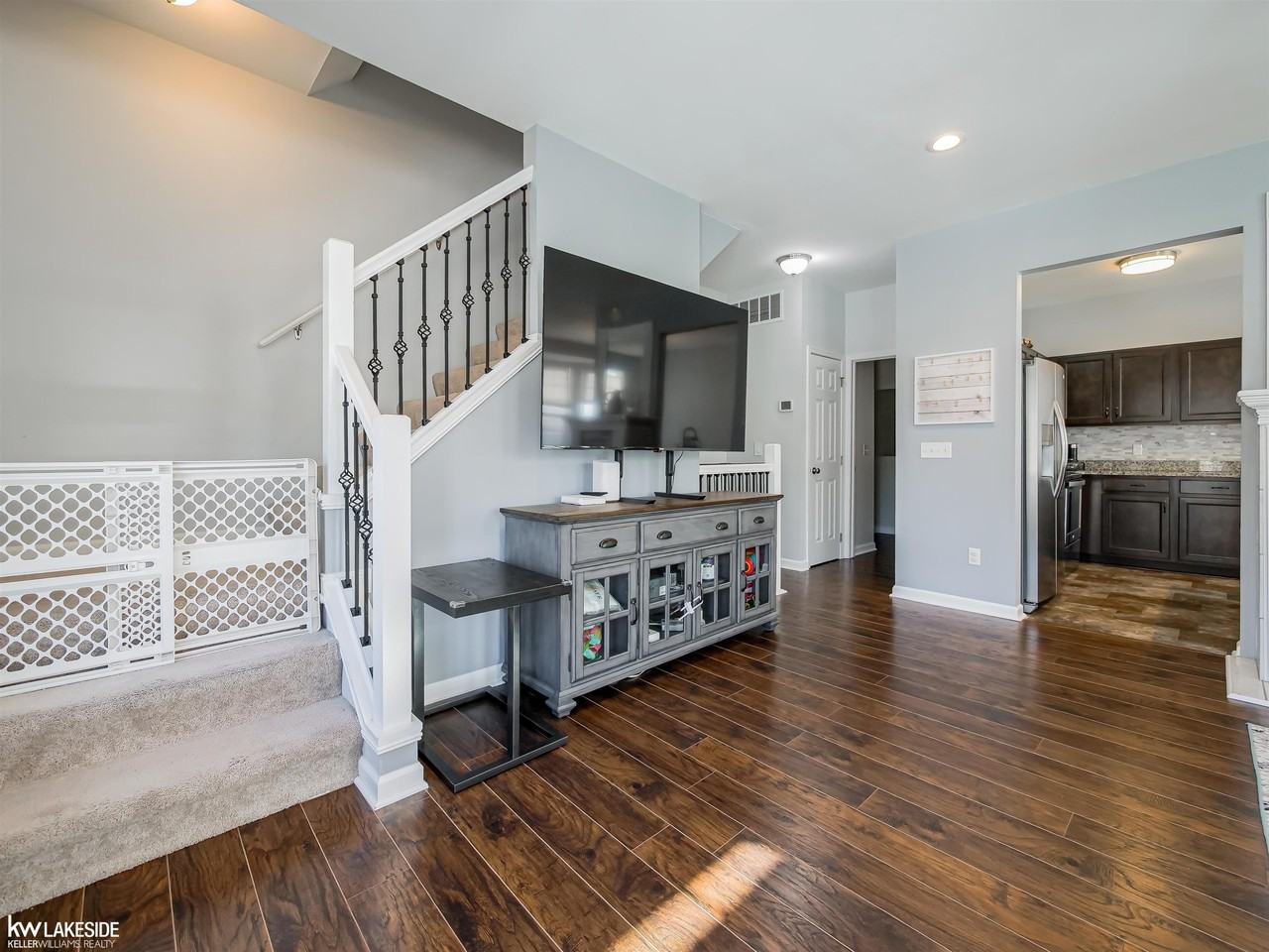 56722 Sunset Dr - Photo 6 of 27