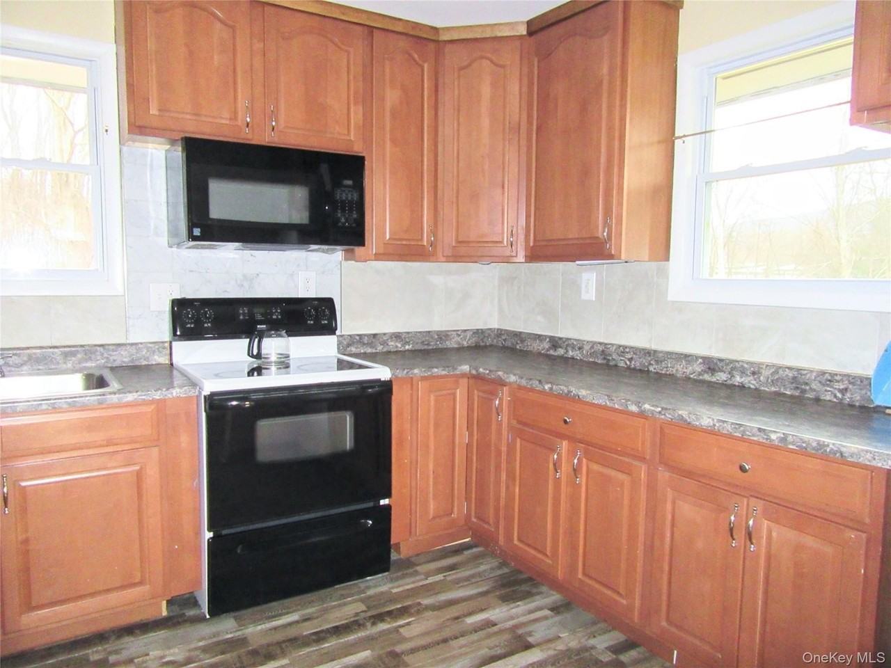 18 Station Rd - Photo 4 of 20