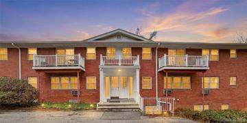 featured image of 107 Nottingham Rd Apt D #Apt D