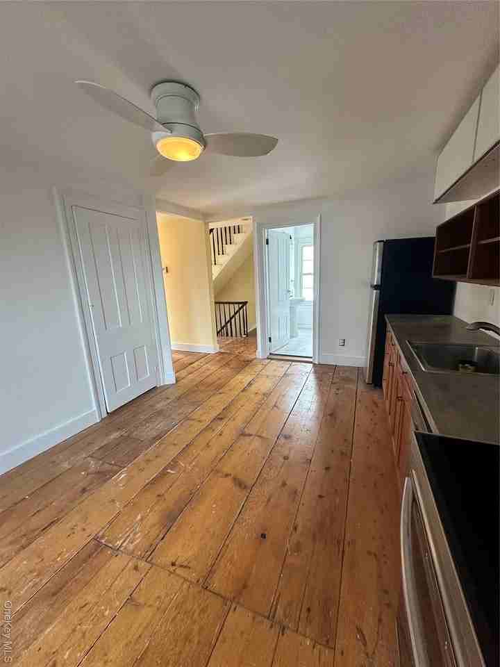 744 Main St Unit 2 - Photo 4 of 18