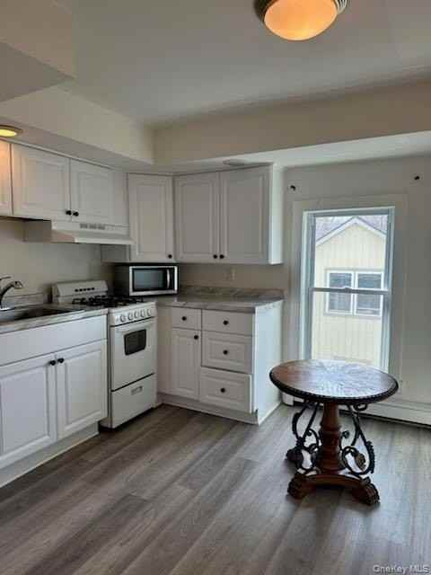 17 West St Unit 2 - Photo 5 of 17