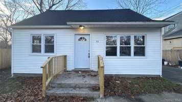 featured image of 72 Judith Dr