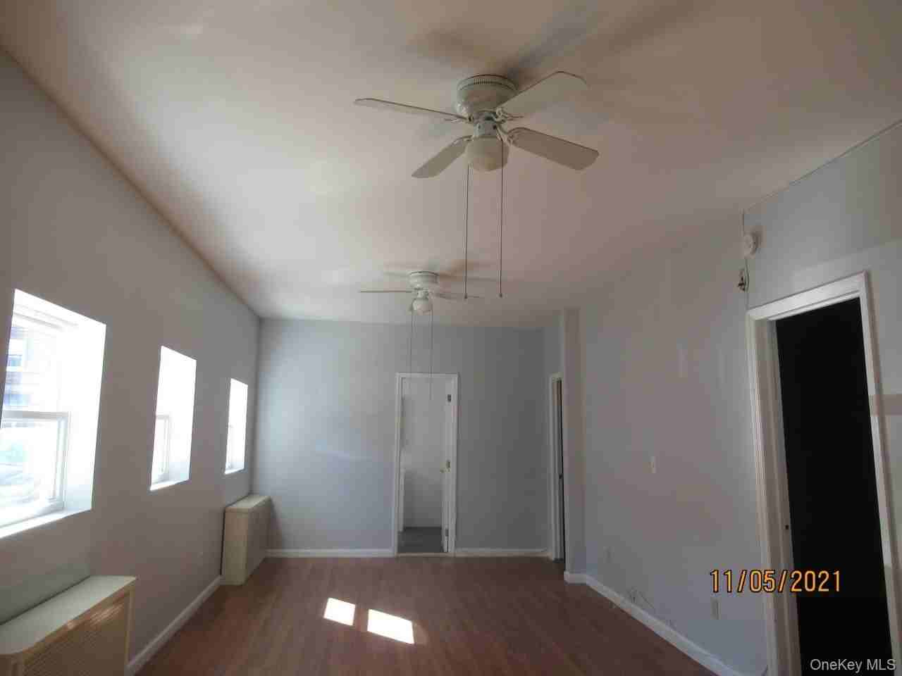 6091 54th St Apt 2r - Photo 6 of 16
