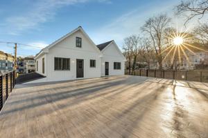 featured image of 156 W Broadway Unit 3