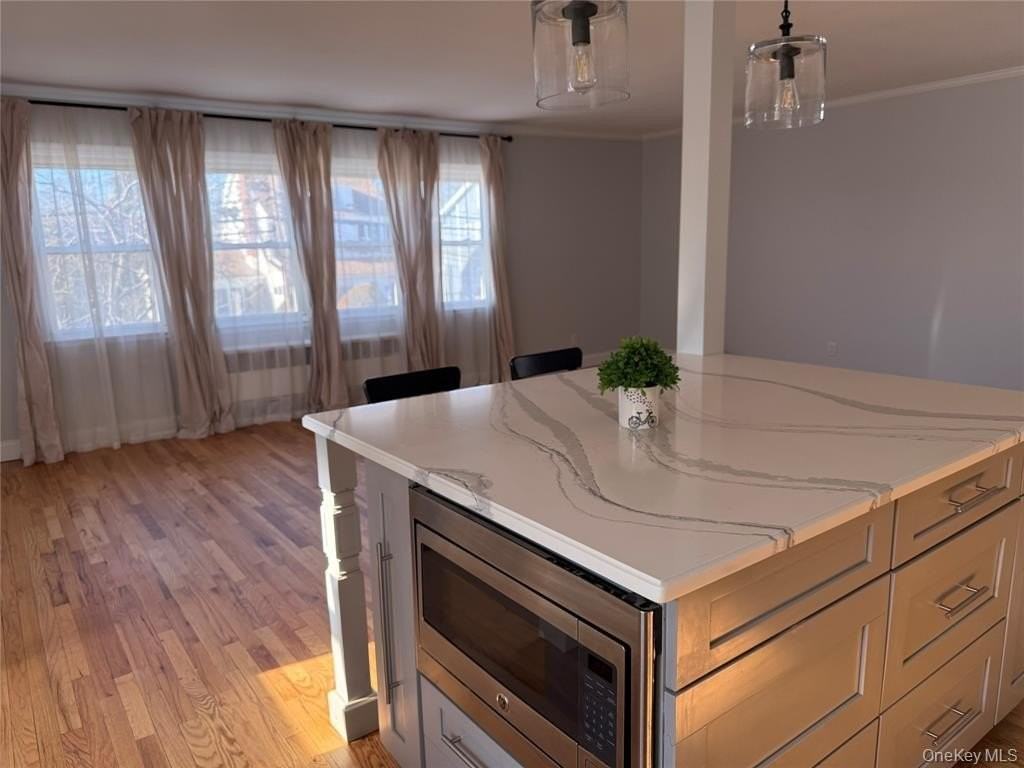 7 Gibson Blvd Unit 2 - Photo 6 of 10