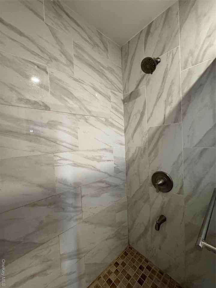 287 Route 32 Unit 202 - Photo 5 of 8