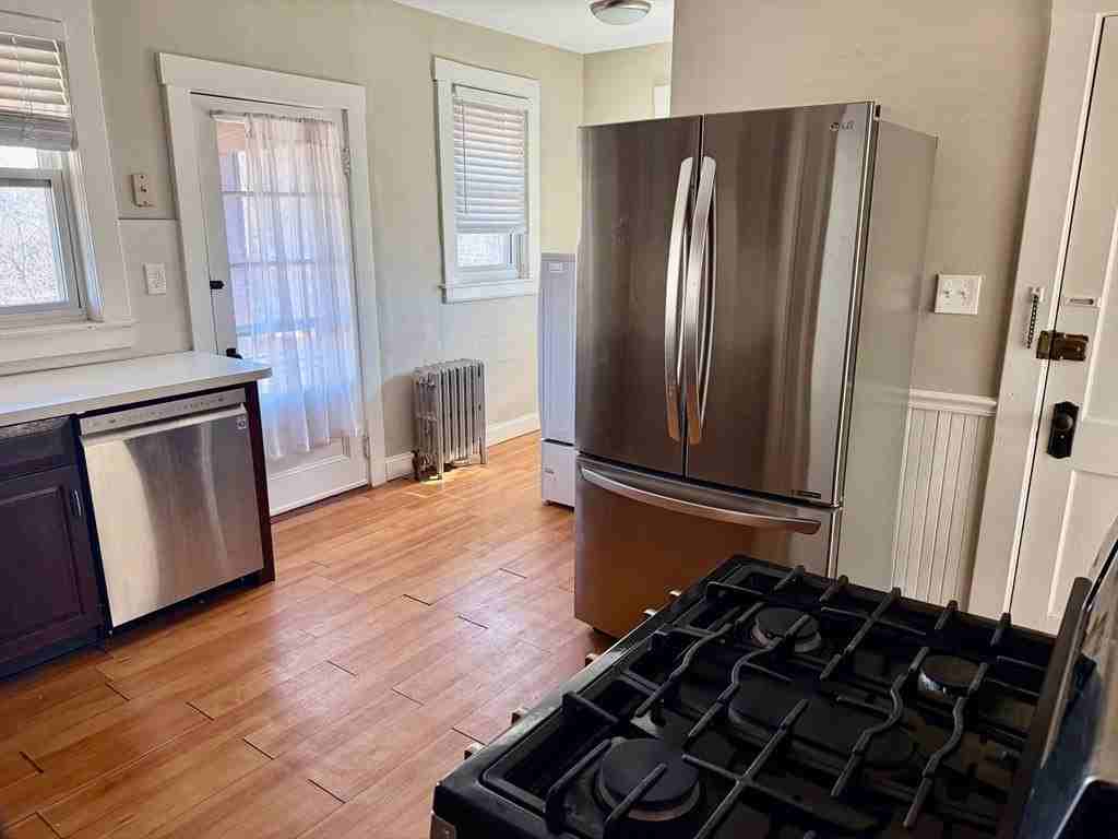 31 Revere Rd Unit B - Photo 5 of 15