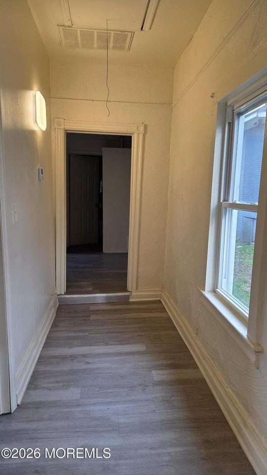 44 Borden Ave - Photo 4 of 13