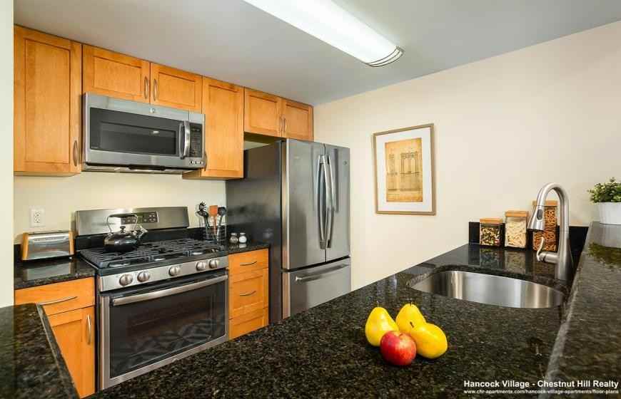 617 Vfw Pkwy - Photo 6 of 6