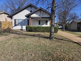 707 Nw Arlington Ave #1 - Photo 1 of 1