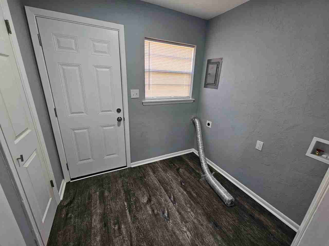 707 Nw Arlington Ave #1 - Photo 7 of 13