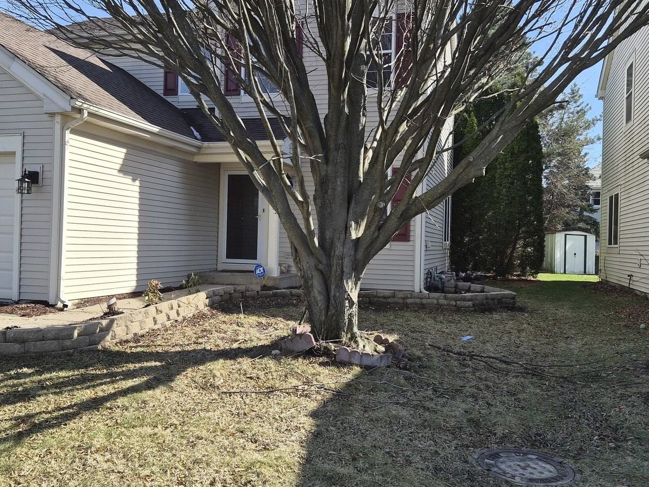 3817 Baybrook Dr - Photo 6 of 40