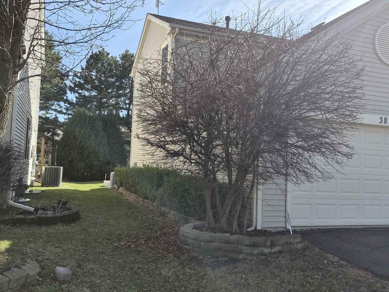 3817 Baybrook Dr - Photo 7 of 40