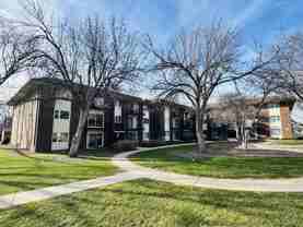 5S070 Pebblewood Ln Apt F11 - Photo 1 of 1