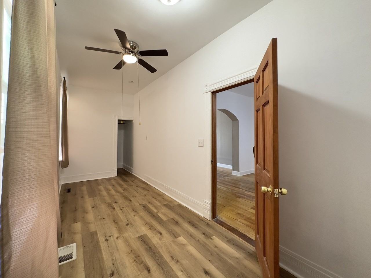 1924 N Saint Louis Ave Unit 1 - Photo 7 of 10