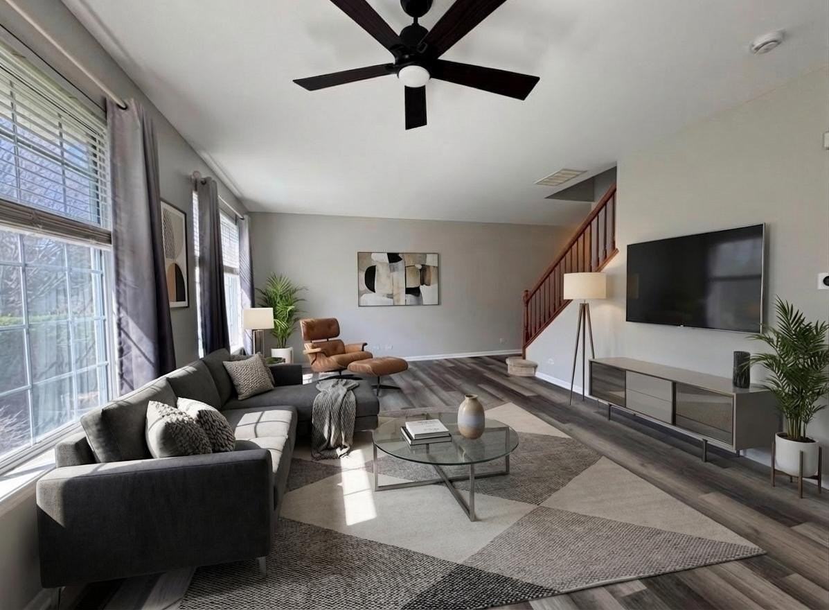 2266 Pembridge Dr - Photo 3 of 10