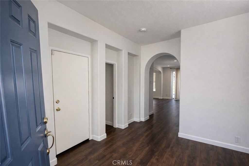 11971 Limestone Ct - Photo 6 of 21