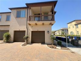 featured image of 2848 E Berry Loop Privado
