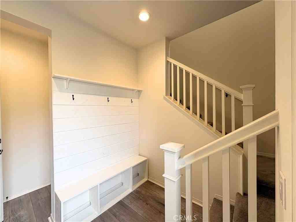 2848 E Berry Loop Privado - Photo 3 of 18