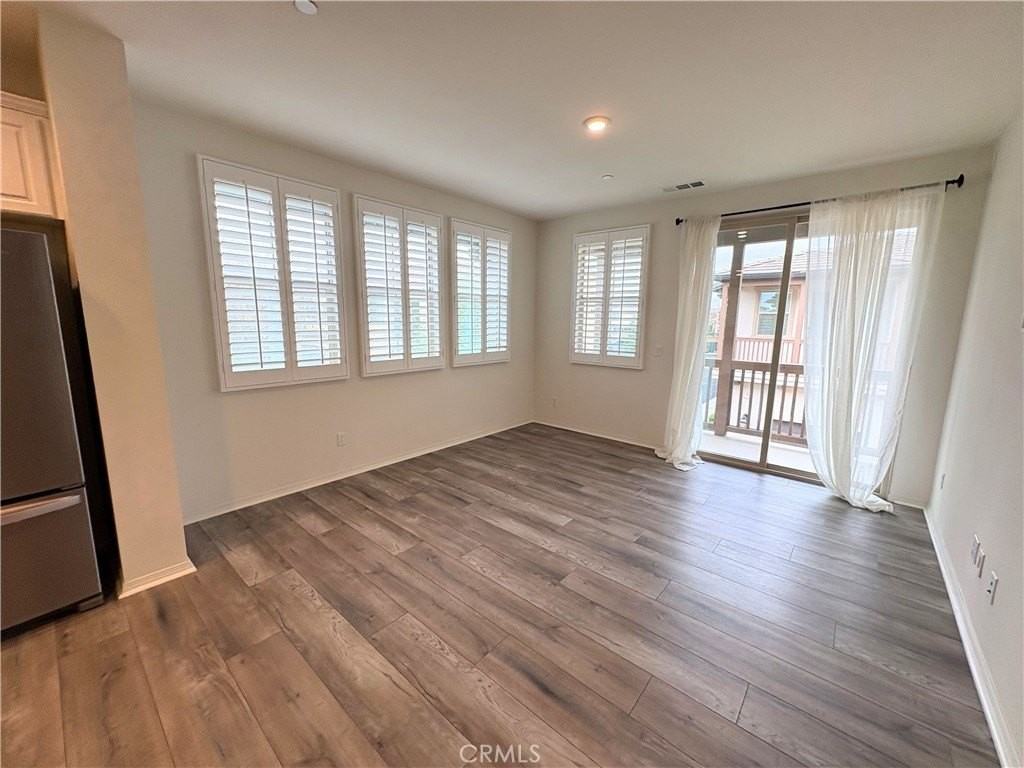 2848 E Berry Loop Privado - Photo 7 of 18