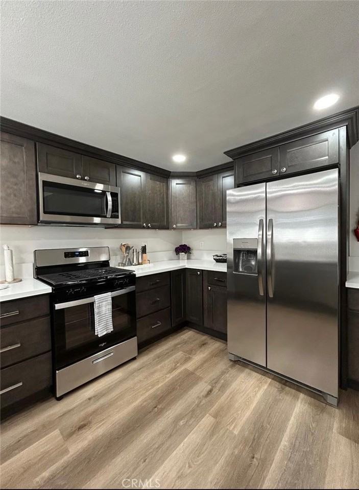 177 N Stanford St - Photo 3 of 17