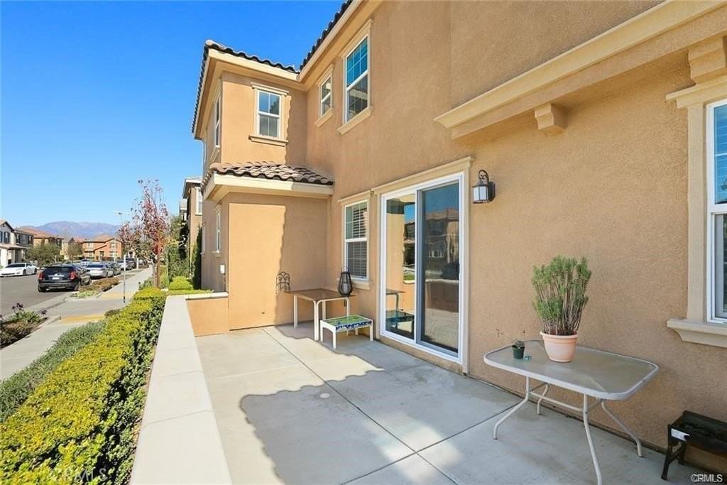 6050 Rosewood Way - Photo 7 of 11