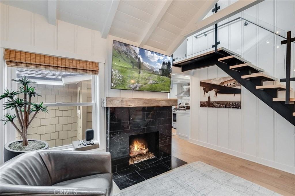 1259 S Coast Hwy #B - Photo 2 of 18