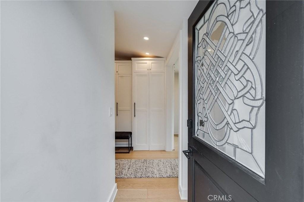 1259 S Coast Hwy #B - Photo 4 of 18