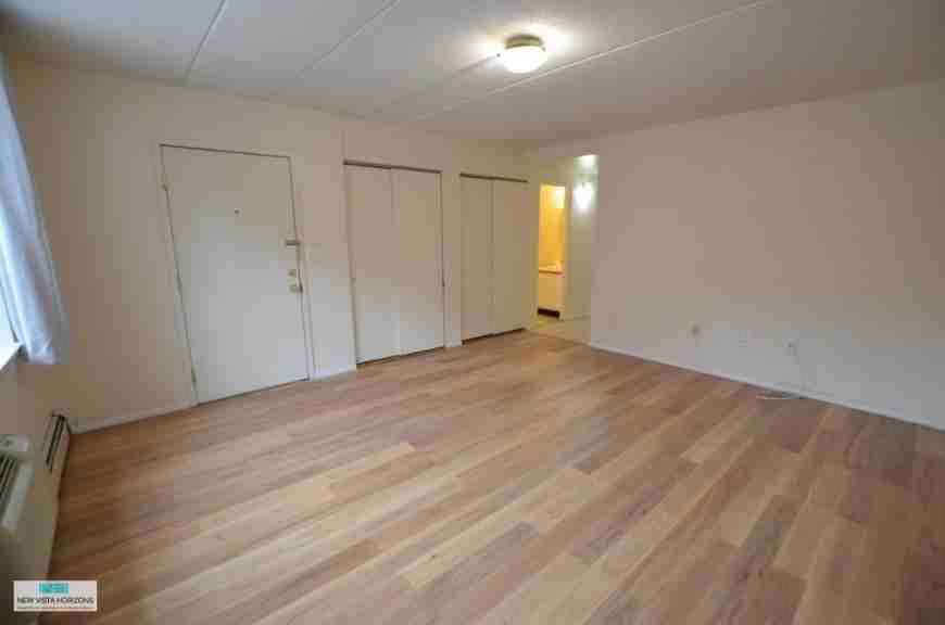 310 E 119th St - Photo 3 of 10